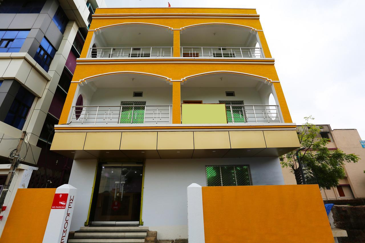 Krishna Residency Hotell Puri Eksteriør bilde